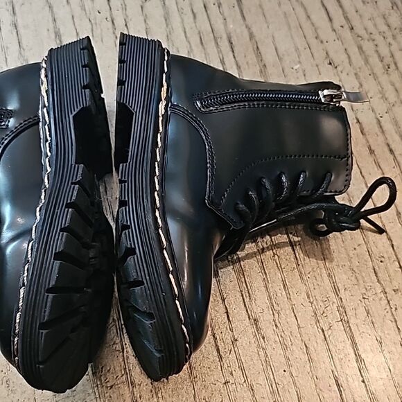 Black heart toddler boots size 9 - Picture 4 of 13